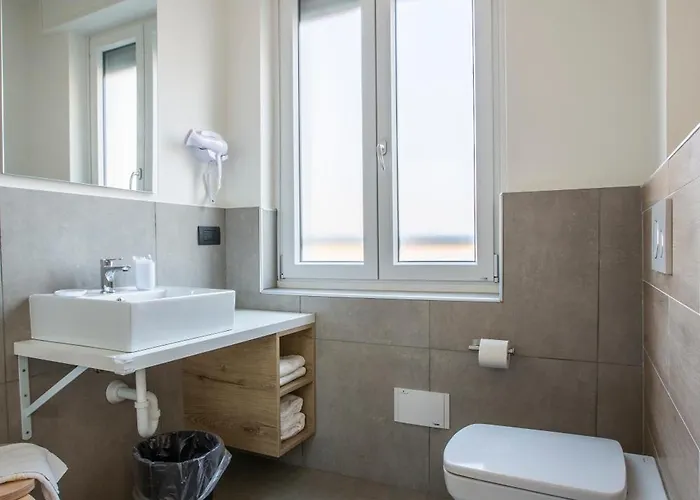 La Di Piazza Motta Bed & Breakfast