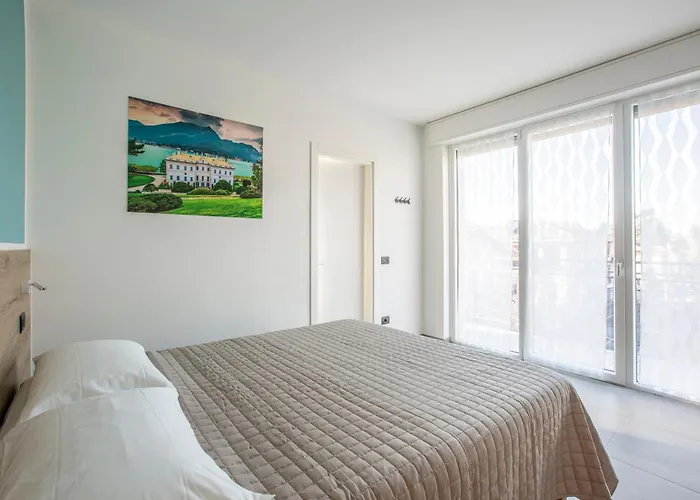La Di Piazza Motta Bed & Breakfast