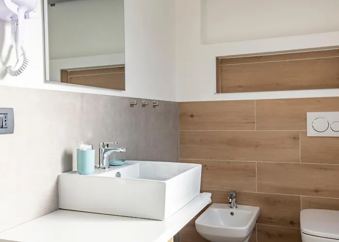 Bed & Breakfast La Di Piazza Motta Albese Con Cassano