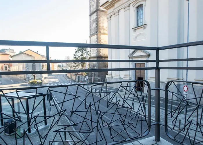 La Di Piazza Motta Bed & Breakfast