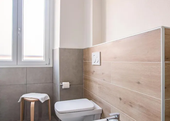 Bed & Breakfast La Di Piazza Motta 3*