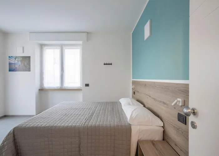 Bed & Breakfast La Di Piazza Motta Albese Con Cassano