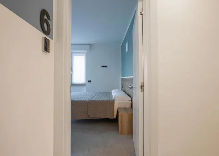 Bed & Breakfast La Di Piazza Motta 3*
