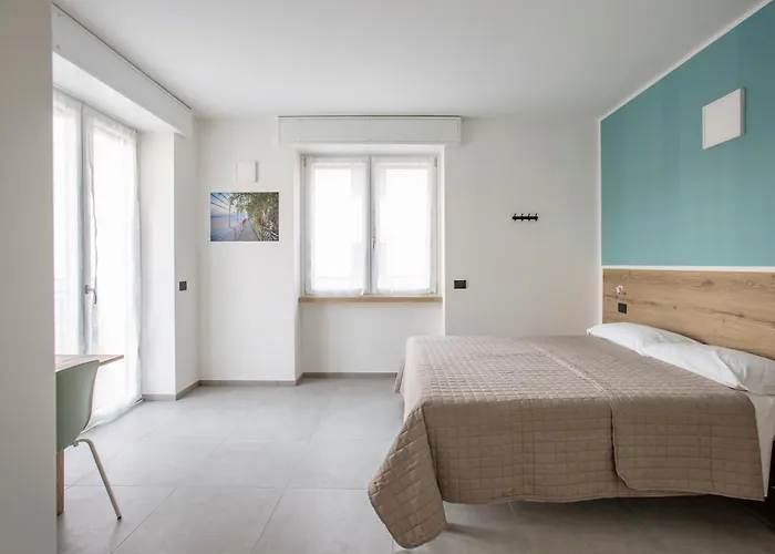 Bed & Breakfast La Di Piazza Motta Albese Con Cassano